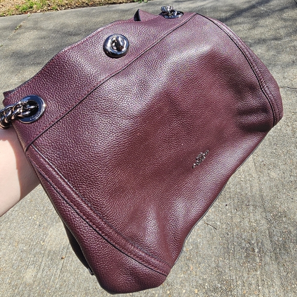 Coach Limited Edition Color Leather Shoulder Bag - Picture 7 of 7